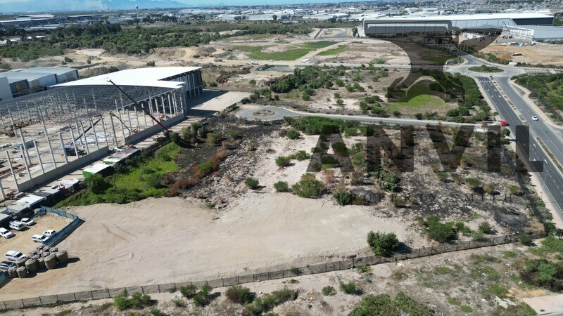 Skyhawk  - 1 Skyhawk Close 3825 Unit 1 property image 8