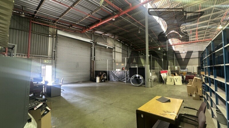 36-46 Houer Road, City Deep, Johannesburg - Entire Building property image 3