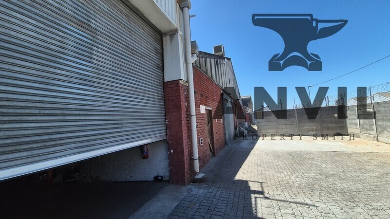 16 Flamingo Cres - Halls 9,10,11,12 & Offices property image 3