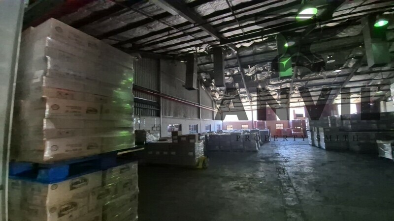 16 Flamingo Cres - Halls 9,10,11,12 & Offices property image 10