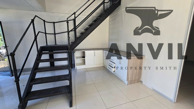 34 Essex Terrace - Ground Floor Mezzanine Unit  property image 10