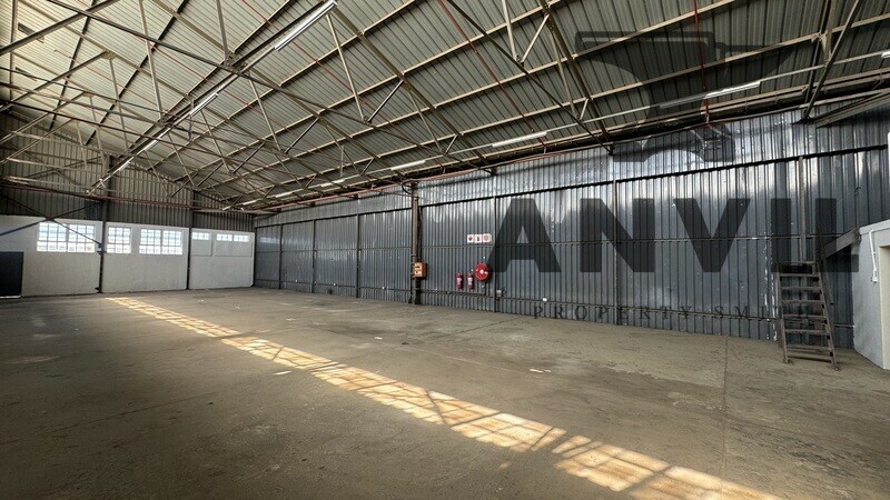 Reliance Centre, City Deep, Johannesburg South - Unit 21 - 350sqm property image 4