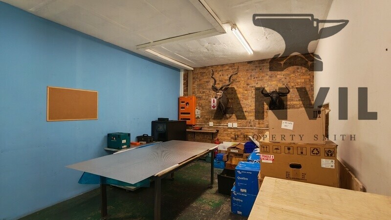 Hi-Tech Mini Factories,Strijdom park Randburg - Unit M property image 7