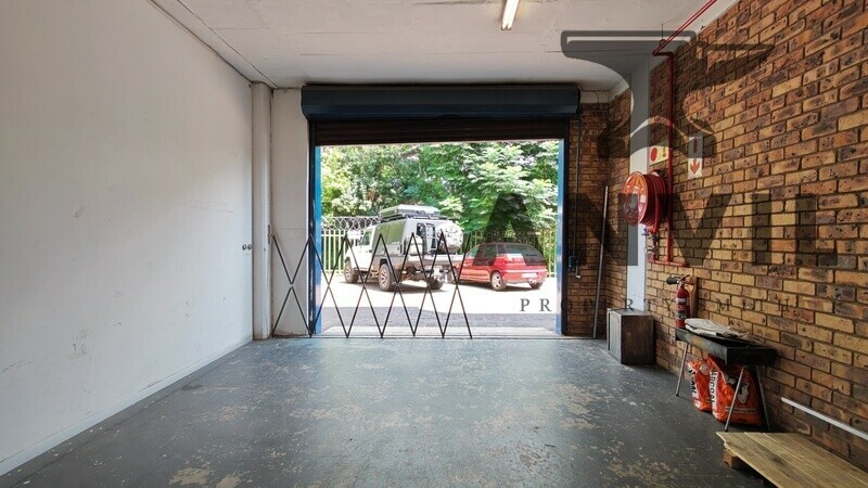 Hi-Tech Mini Factories,Strijdom park Randburg - Unit M property image 4