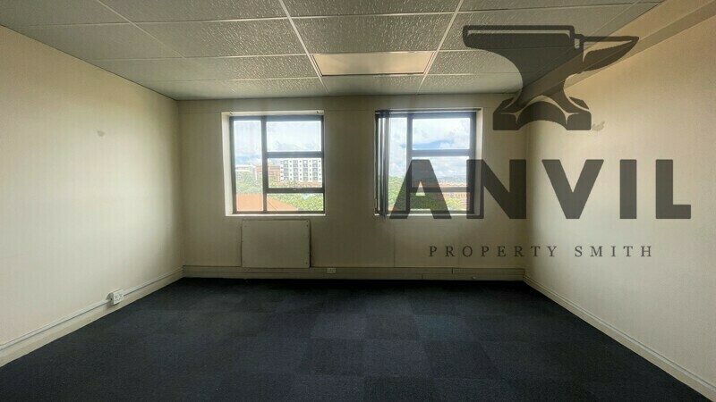 343 Surrey Avenue - 5th Floor property image 5