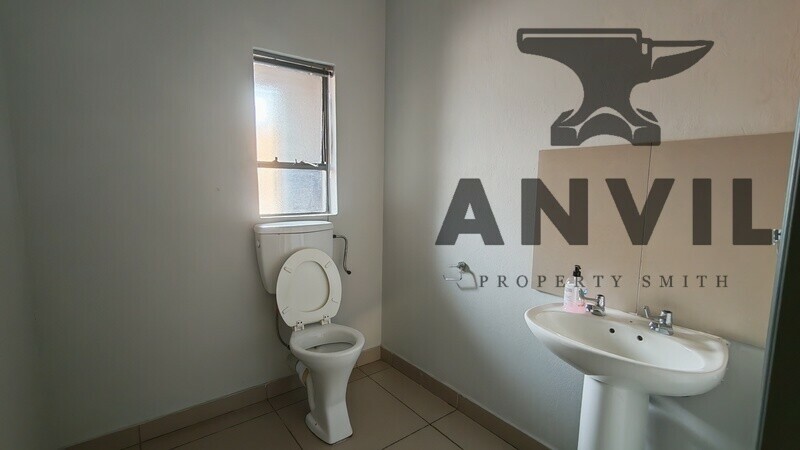 Acacia Industrial Park, Randburg - Unit 11 property image 11