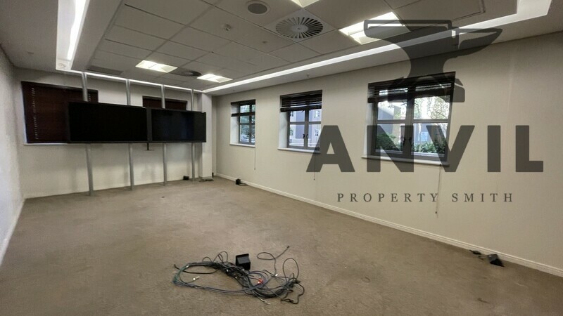 Lakeview Office Park - Entire Building property image 28