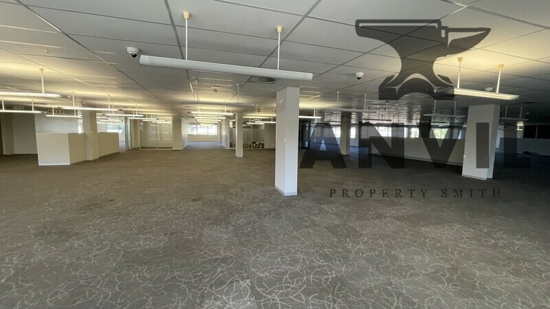Lakeview Office Park - Third Floor  property image 6