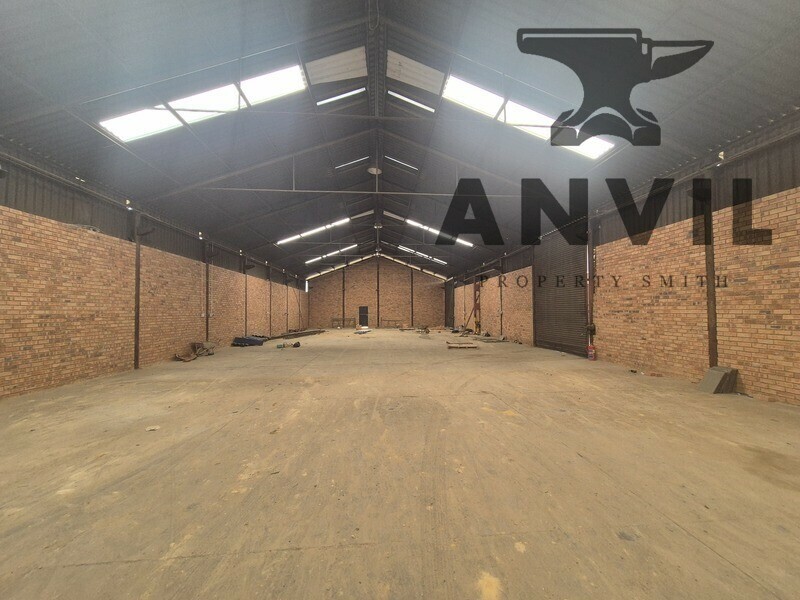 10 Dekenah St, Alrode, Alberton - 3,587m² Industrial Facility for Sale in Alrode with Overhead Cranes and Large Paved Yard property image 11