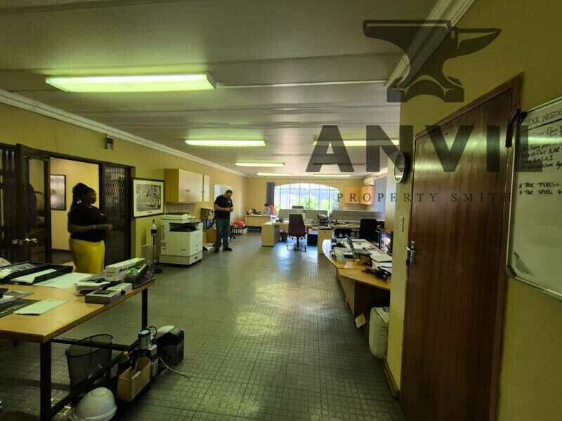 10 Dekenah St, Alrode, Alberton - 3,587m² Industrial Facility for Sale in Alrode with Overhead Cranes and Large Paved Yard property image 31