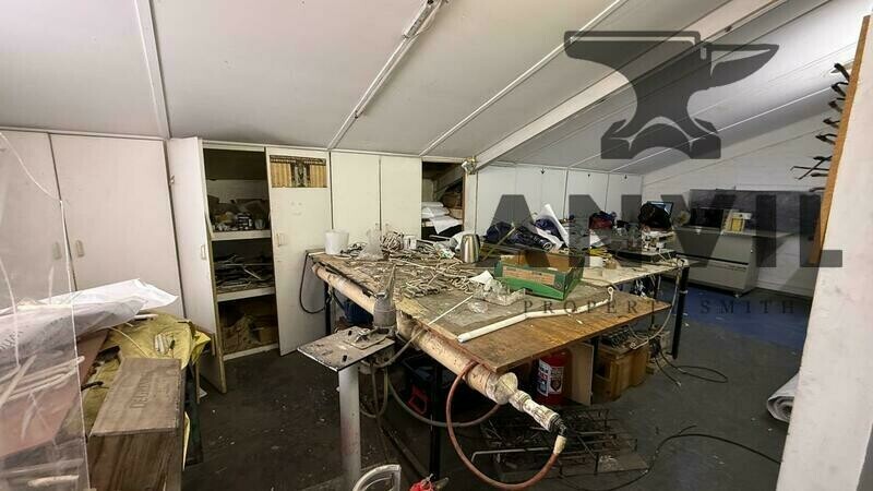 29 Connaught Rd, Parow, Cape Town, 7500, South Africa - 2000m² Entire Building  property image 7