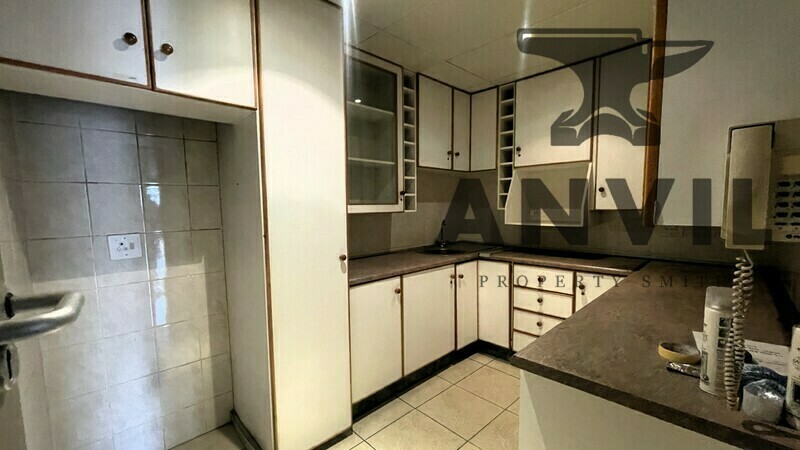 343 Surrey Avenue - 4th Floor property image 7