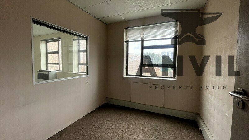 343 Surrey Avenue - 4th Floor property image 17