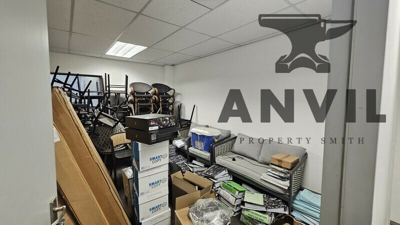 Twenty One Industrial Estate, Warehouse 4 - Unit E property image 14