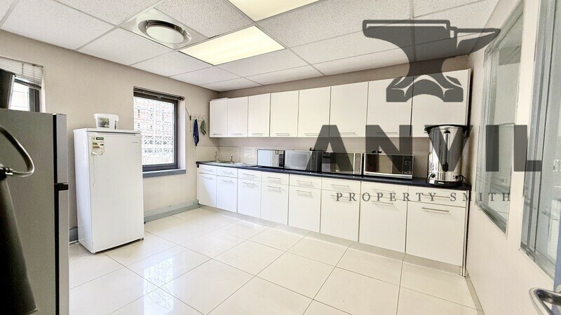 Menlyn Square Office Park, Pretoria - East Block FF property image 6