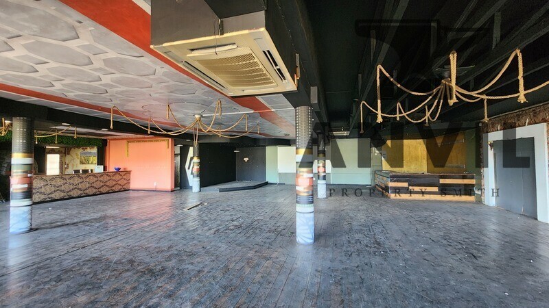 Omni Park - First Floor property image 2