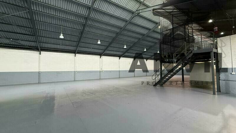 19 Duminy St, Parow East, Cape Town, 7501, South Africa - Entire Building 1000/m2 property image 8