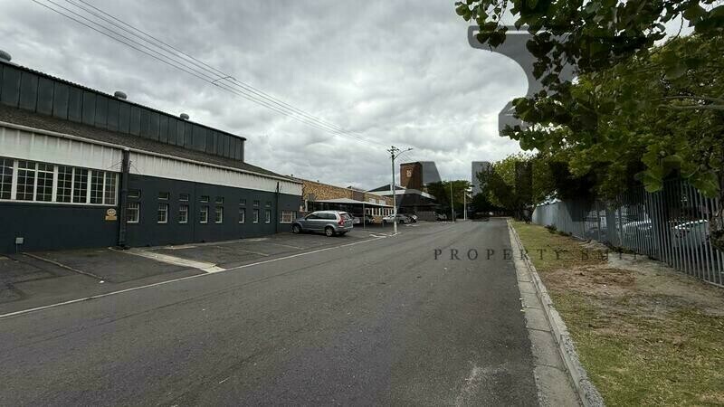 19 Duminy St, Parow East, Cape Town, 7501, South Africa - Entire Building 1000/m2 property image 22