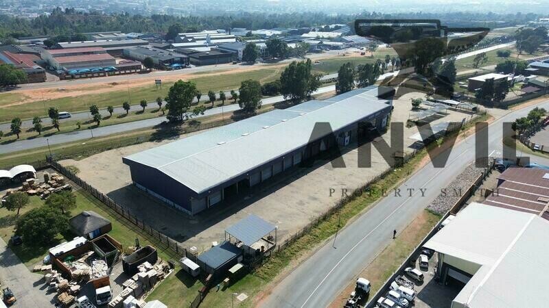 Discover industrial property to let in Stormill, including warehouses, logistics facilities and manufacturing space in this well-connected Johannesburg industrial node. 368555320.jpg