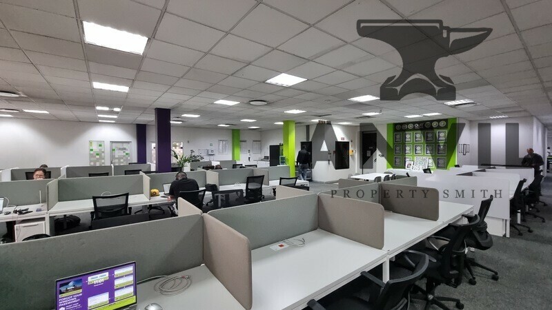 Bradford Corner - Entire GF  property image 11