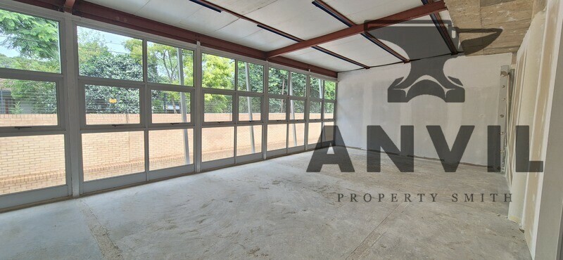 379 Lynnwood Road, Menlo Park - Left wing 1st floor property image 6