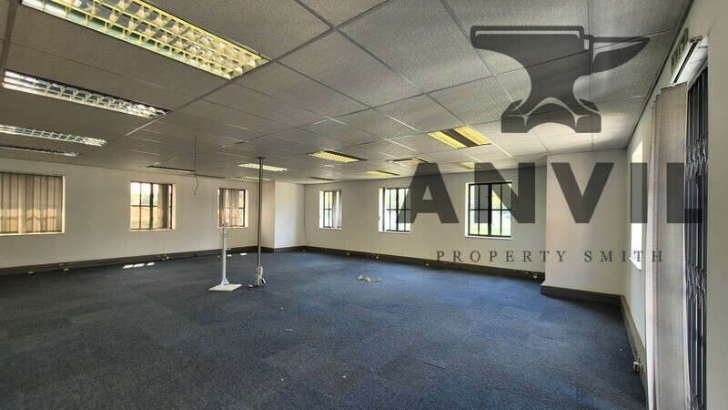 Block D, La Rocca Office Park, Bryanston - FF RHS property image 9