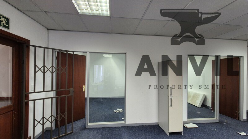 Block D, La Rocca Office Park, Bryanston - FF RHS property image 3