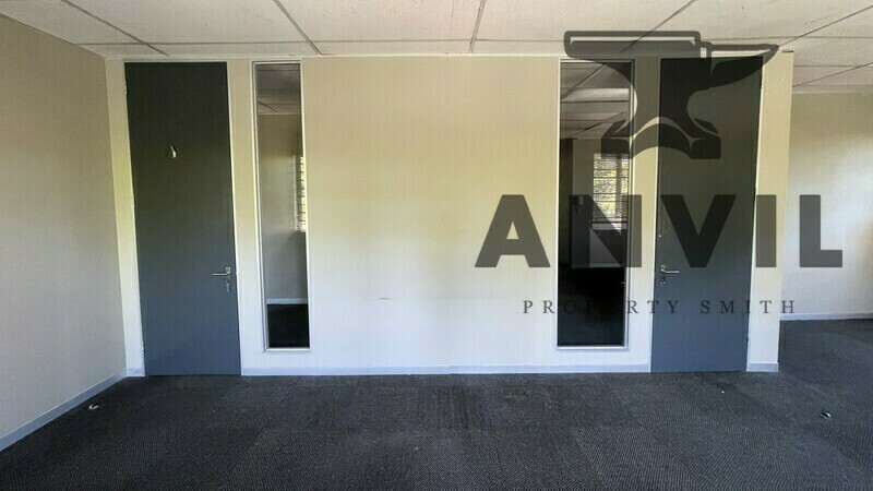 Burnside Island, Craighall Park, Randburg - Building 8 Top Floor Right Wing property image 10