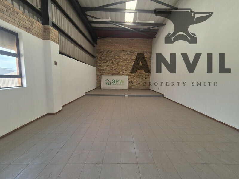 12 Langkloof Street - 260m² Industrial Unit to Let in Alrode South, Truck Access Business Park property image 15