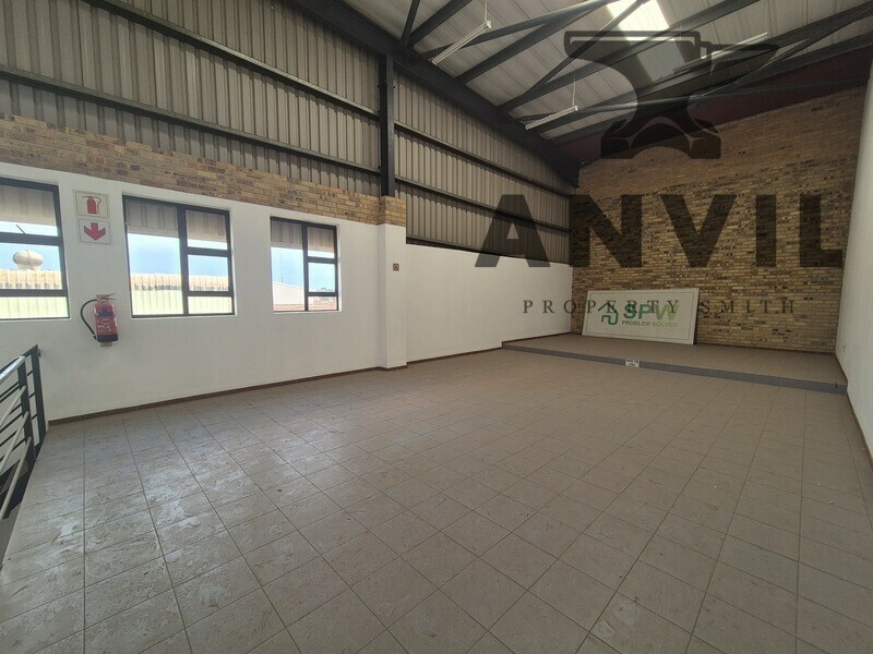 12 Langkloof Street - 260m² Industrial Unit to Let in Alrode South, Truck Access Business Park property image 19