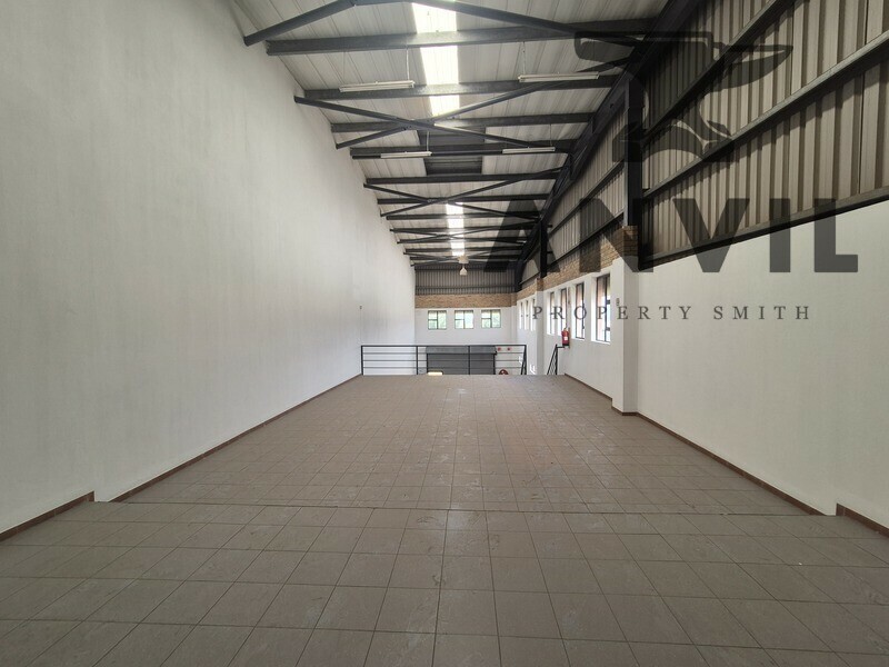 12 Langkloof Street - 260m² Industrial Unit to Let in Alrode South, Truck Access Business Park property image 16