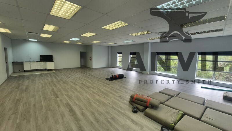 Willow Road Business Park, 141 - 145 Willow Road  - First floor unit 2 property image 6