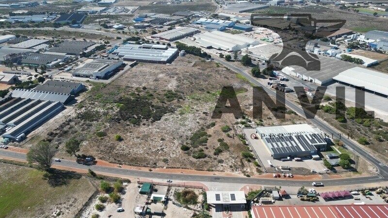 8 Neil Hare Rd, Atlantis, Cape Town, 7349, South Africa - Entire Yard property image 8