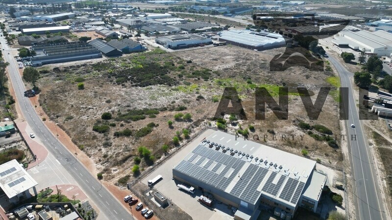 8 Neil Hare Rd, Atlantis, Cape Town, 7349, South Africa - Entire Yard property image 9