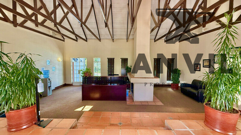 245 Hall Street Die Hoewes Centurion - Entire Property for Sale property image 2