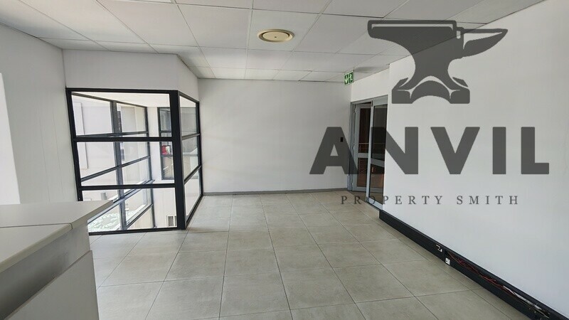 Clearwater Office Park, Roodepoort - Building 3 First floor (301a) property image 2