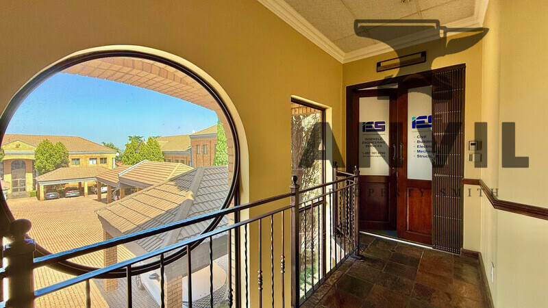 Jean Park Chambers - Building 5 - Unit 15 FF Left property image 2