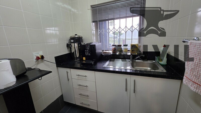 Cambridge Park East, Paulshof - Unit 4 property image 12