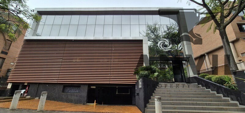 204m² Office to Let in Hatfield, A-Grade Workspace with Secure Parking