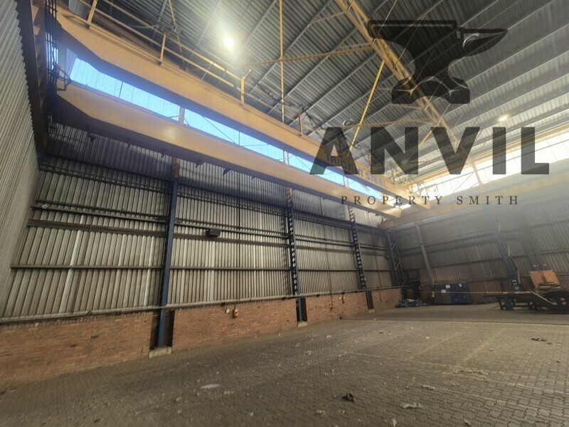 Marthunisen Road, Roodekop, Germiston - 3000m² Industrial Warehouse to Let in Roodekop with 10 Ton Crane property image 11