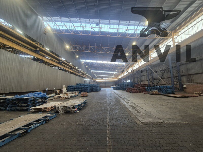 Marthunisen Road, Roodekop, Germiston - 3000m² Industrial Warehouse to Let in Roodekop with 10 Ton Crane property image 13