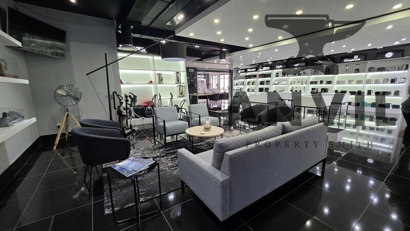 LivingBrands Building, Pineslopes Shopping Center - LivingBrands Building property image 4