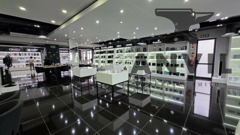 LivingBrands Building, Pineslopes Shopping Center - LivingBrands Building property image 7