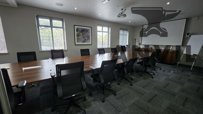 LivingBrands Building, Pineslopes Shopping Center - LivingBrands Building property image 8