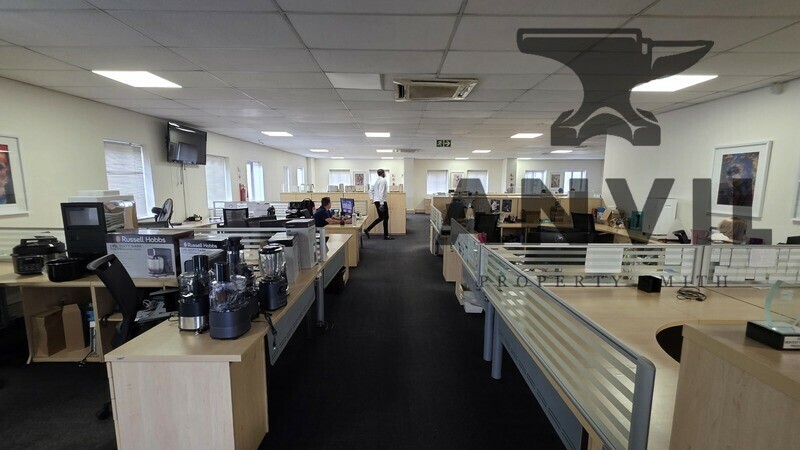 LivingBrands Building, Pineslopes Shopping Center - LivingBrands Building property image 14