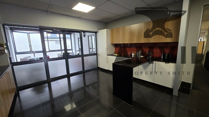 LivingBrands Building, Pineslopes Shopping Center - LivingBrands Building property image 17