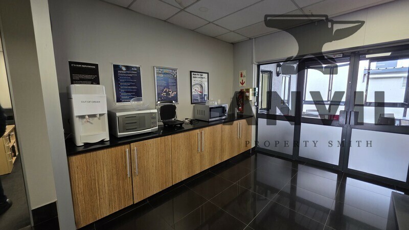 LivingBrands Building, Pineslopes Shopping Center - LivingBrands Building property image 18