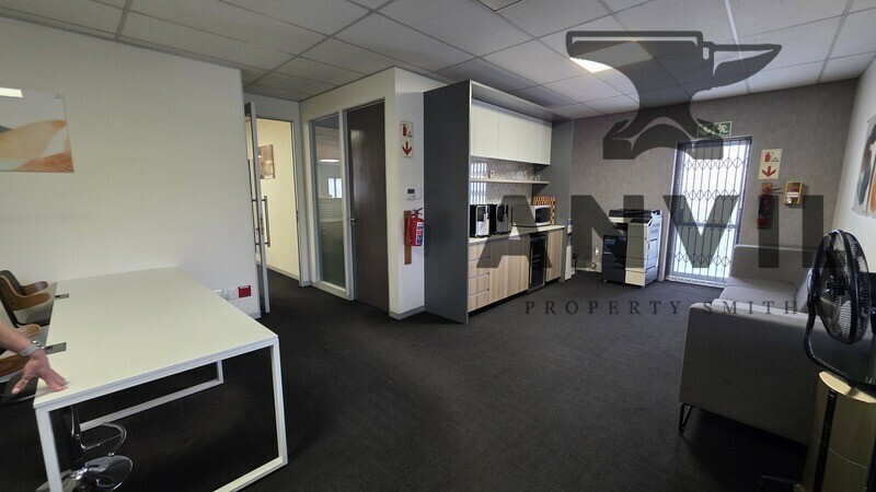 LivingBrands Building, Pineslopes Shopping Center - LivingBrands Building property image 23