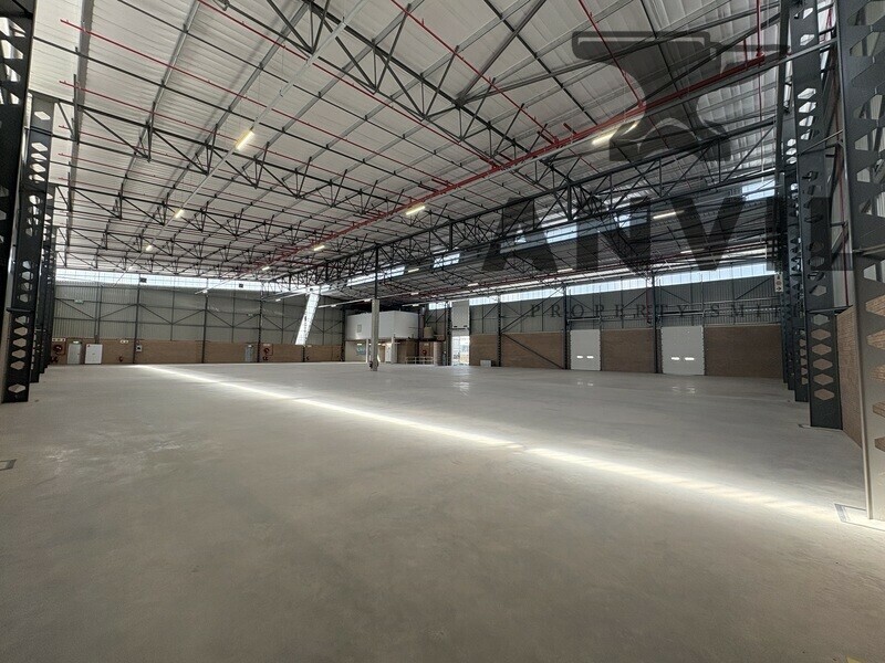 DAKOTA PRECINCT - 2208m² Logistics Warehouse to Let in Airport Park Near N3 and R21 property image 5