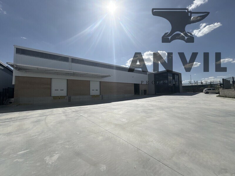 DAKOTA PRECINCT - 2208m² Logistics Warehouse to Let in Airport Park Near N3 and R21 property image 20